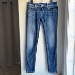 BKE Stella Womens 26R Skinny Jeans Blue Medium Wash Low Rise Stretch Denim